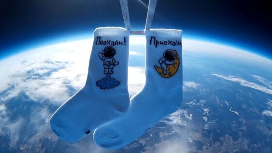 Mark Formelle отправил в стратосферу носки из новой коллекции, посвященной покорителям космоса