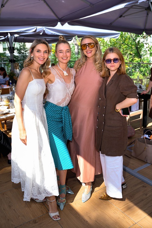 Анна Ещенко, Алена Чехова, Маргарита Иноземцева, Ксения Суркова